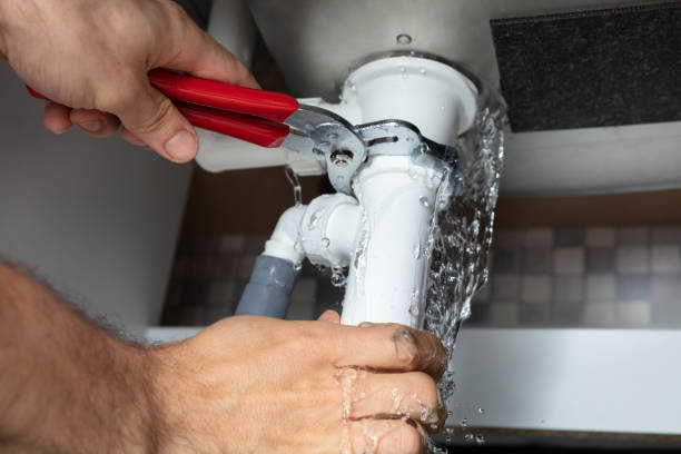 Best Carpet water damage restoration  in Munday, TX